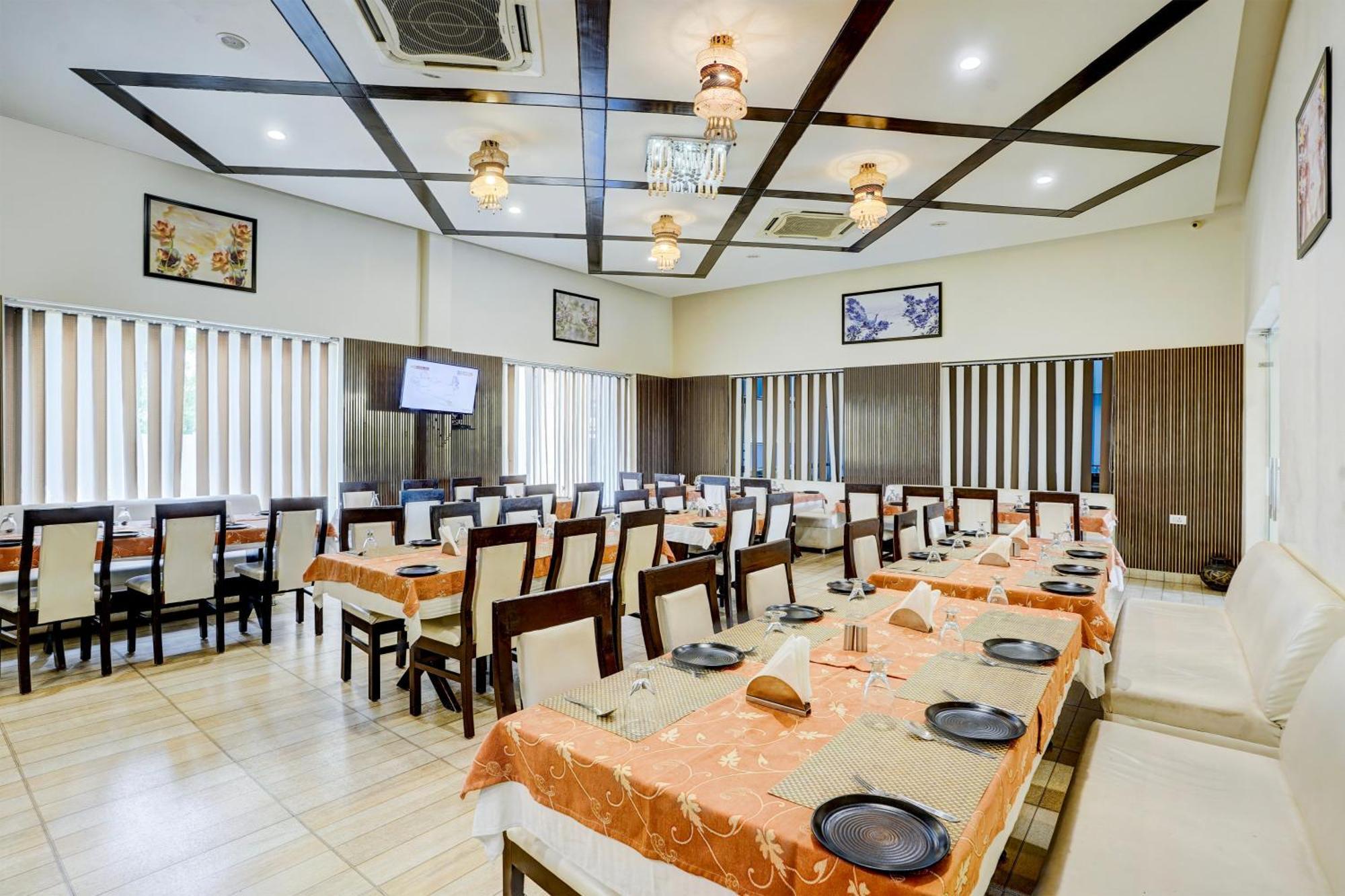 Hotel Amrit Manthan Chittorgarh Kültér fotó